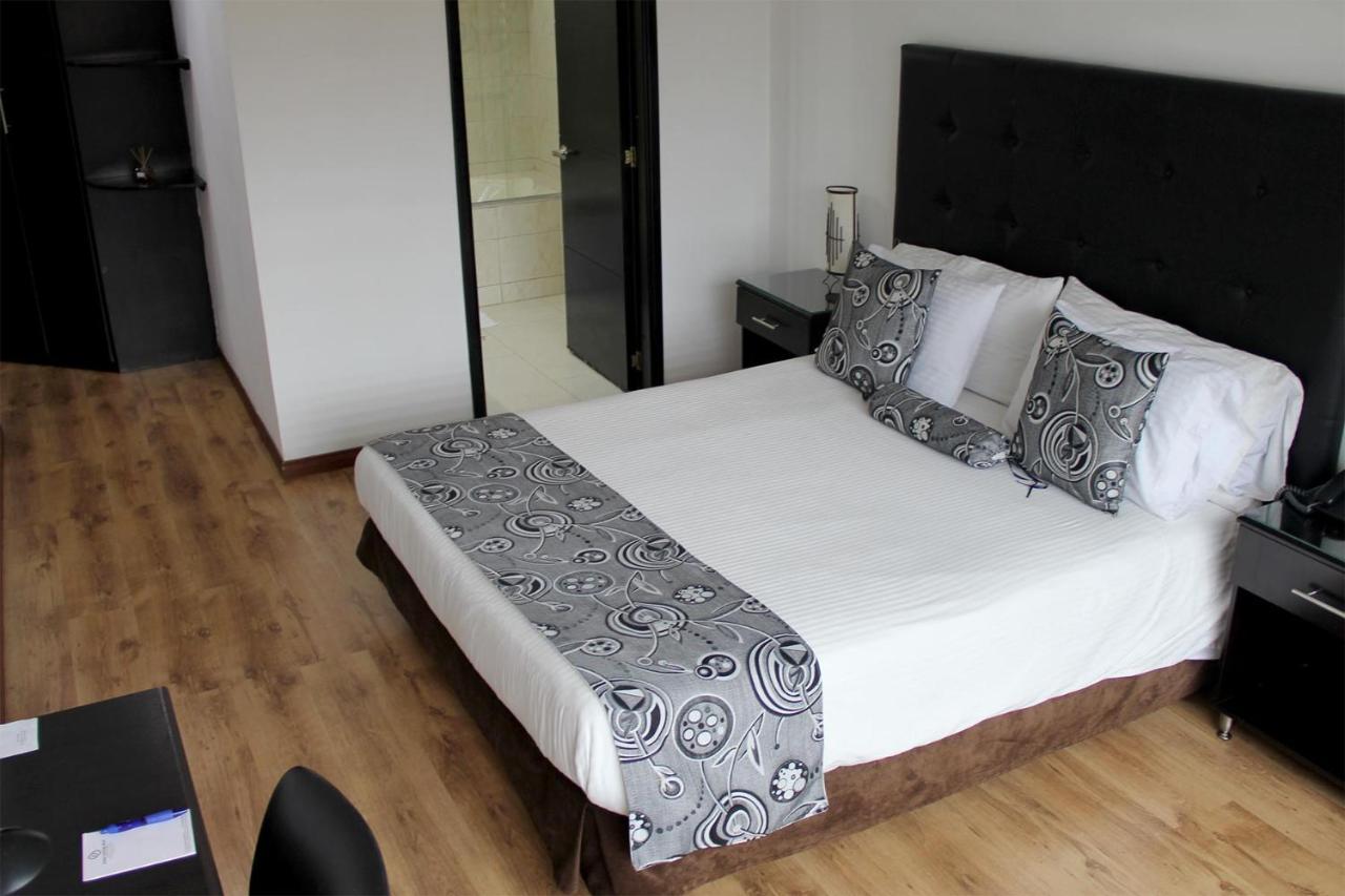 Hotel Santafe Real Bogotá Esterno foto